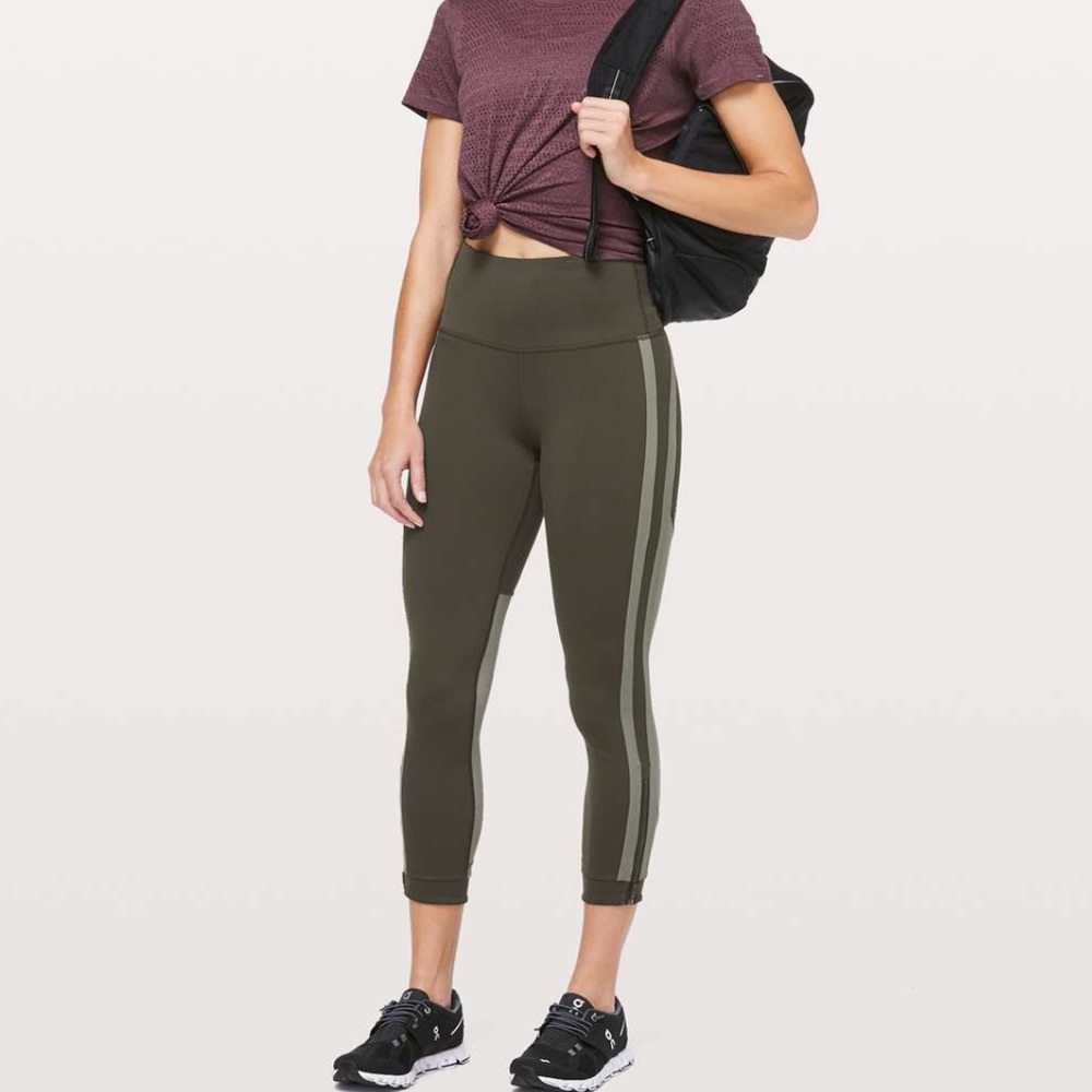 Lululemon Zip the Line Crop